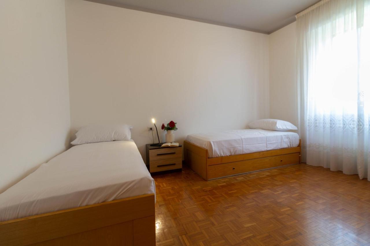 Mamma Ciccia Holiday Home - Casa Imperia Mandello del Lario Zewnętrze zdjęcie