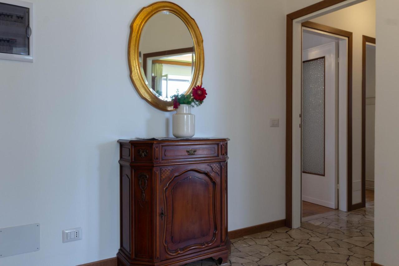 Mamma Ciccia Holiday Home - Casa Imperia Mandello del Lario Zewnętrze zdjęcie