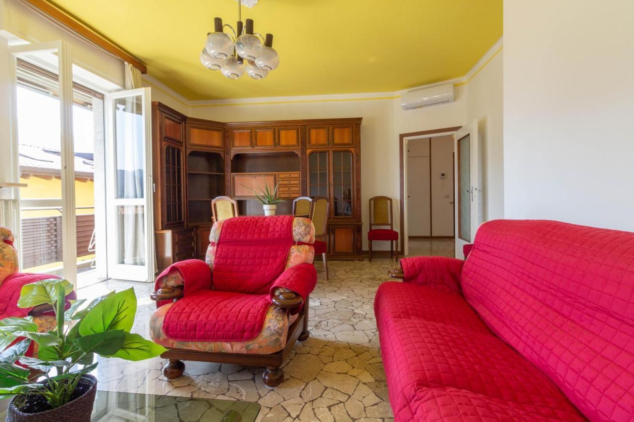 Mamma Ciccia Holiday Home - Casa Imperia Mandello del Lario Zewnętrze zdjęcie